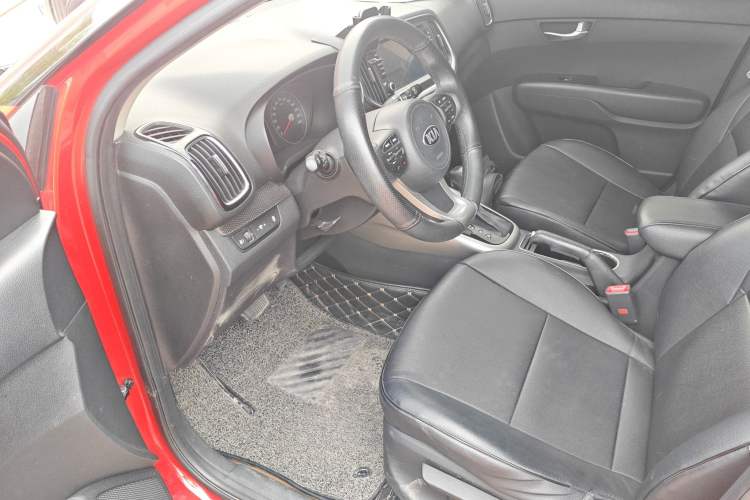 Used Kia KX3 2015 1.6L Automatic Two-Wheel Drive DLX Driver Seat