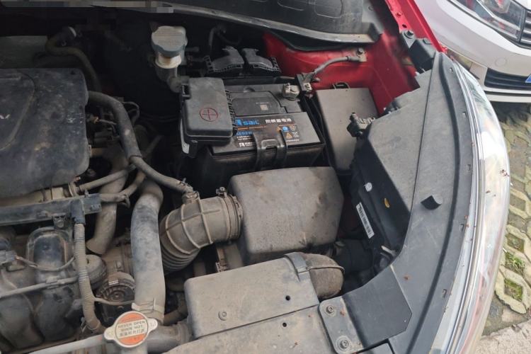 Used Kia KX3 2015 1.6L Automatic Two-Wheel Drive DLX Engine Bay Left
