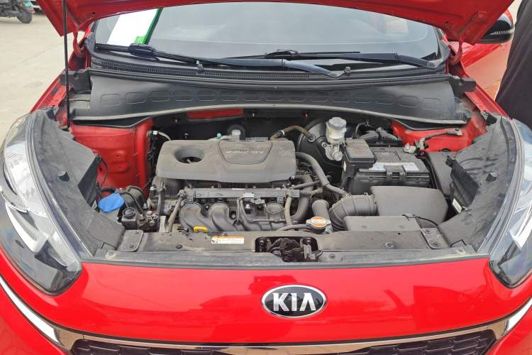 Used Kia KX3 2015 1.6L Automatic Two-Wheel Drive DLX Engine Bay