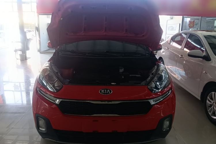 Used Kia KX3 2015 1.6L Automatic Two-Wheel Drive DLX Engine Bay