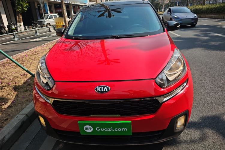 Used Kia KX3 2015 1.6L Automatic Two-Wheel Drive DLX Exterior 1