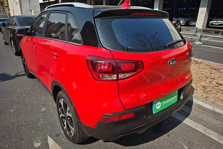 Used Kia KX3 2015 1.6L Automatic Two-Wheel Drive DLX Exterior 3