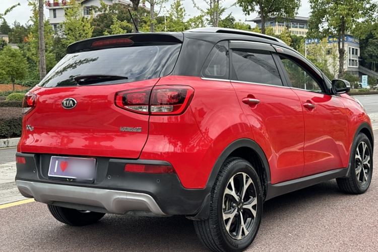 Used Kia KX3 2015 1.6L Automatic Two-Wheel Drive DLX Exterior 4