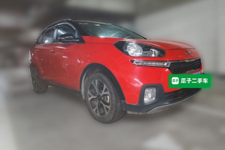 Used Kia KX3 2015 1.6L Automatic Two-Wheel Drive DLX Front Right 45 Deg