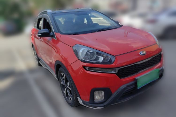 Used Kia KX3 2015 1.6L Automatic Two-Wheel Drive DLX Front Right 45 Deg