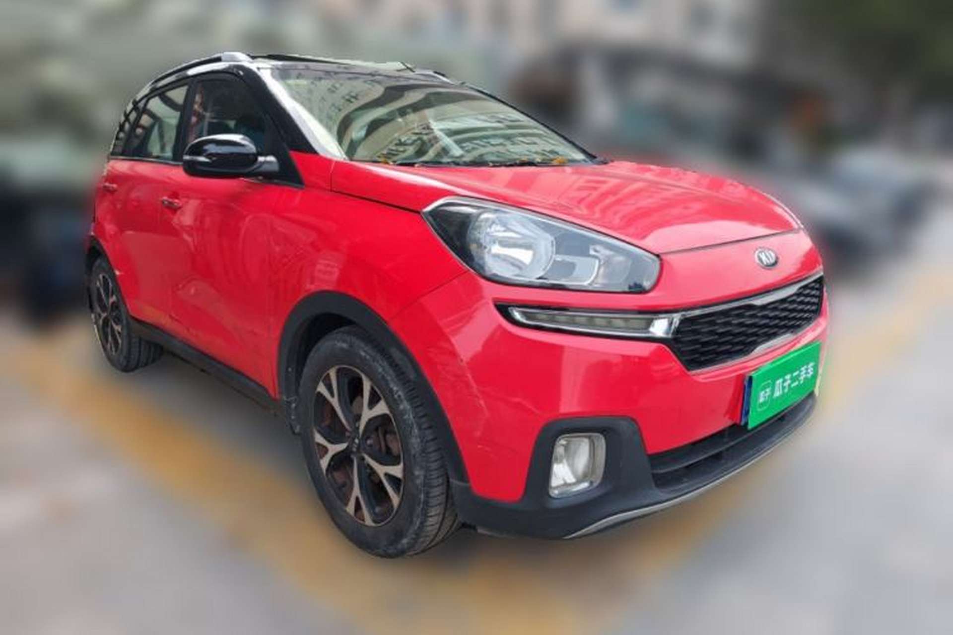 Used Kia KX3 2015 1.6L Automatic Two-Wheel Drive DLX Front Right 45 Deg