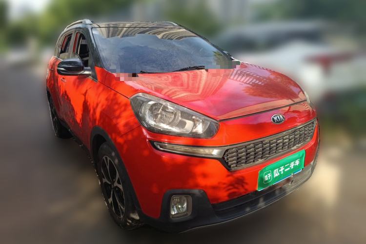 Used Kia KX3 2015 1.6L Automatic Two-Wheel Drive DLX Front Right 45 Deg