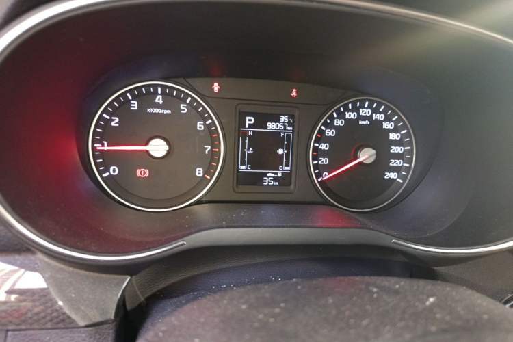 Used Kia KX3 2015 1.6L Automatic Two-Wheel Drive DLX Instrument Cluster