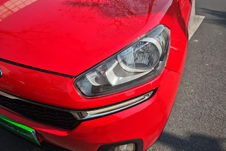 Used Kia KX3 2015 1.6L Automatic Two-Wheel Drive DLX Left Front Headlight