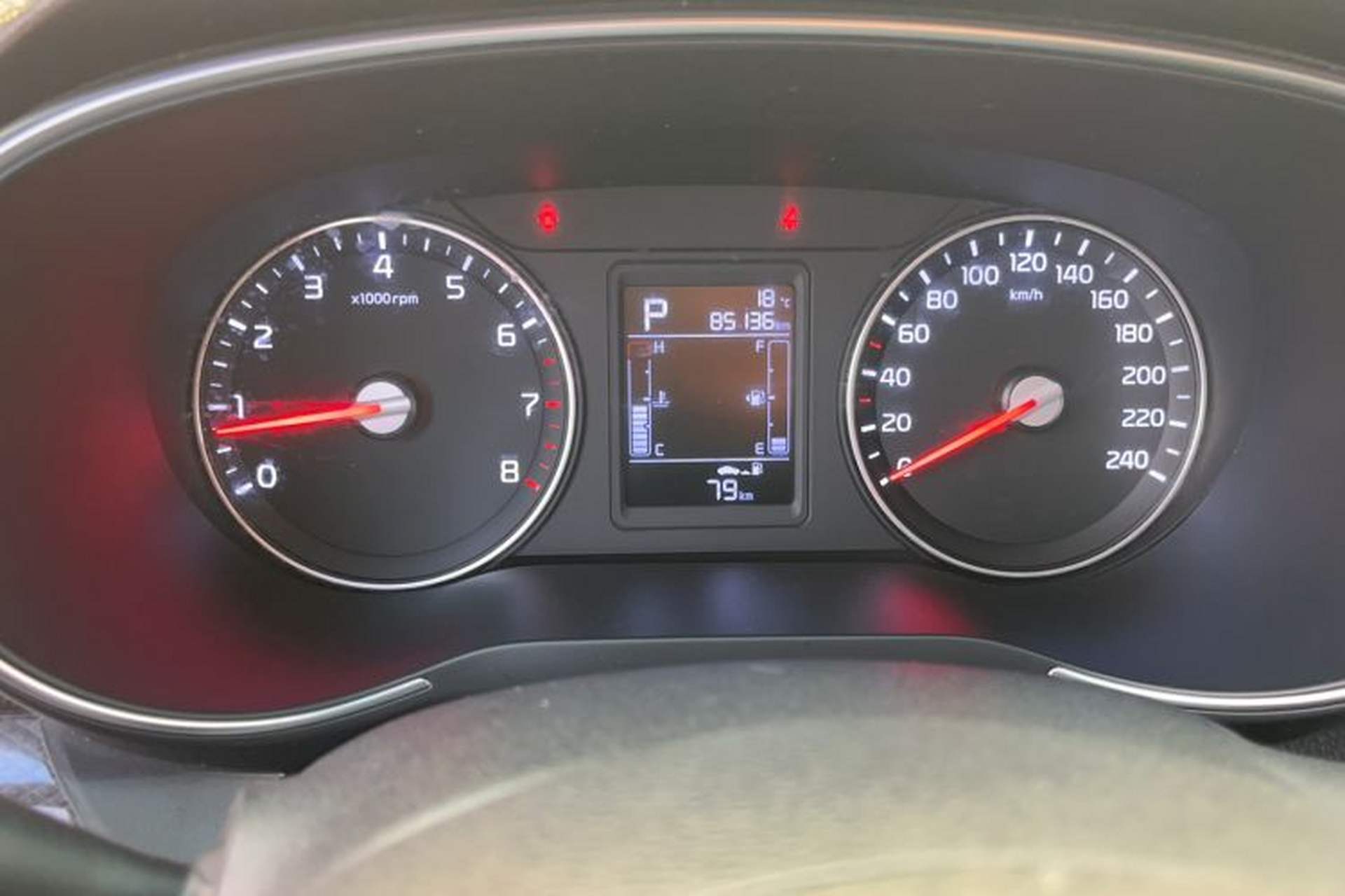 Used Kia KX3 2015 1.6L Automatic Two-Wheel Drive DLX Odometer Close Up