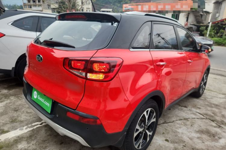 Used Kia KX3 2015 1.6L Automatic Two-Wheel Drive DLX Rear Right 45 Deg