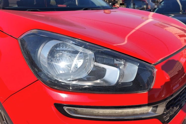 Used Kia KX3 2015 1.6L Automatic Two-Wheel Drive DLX Right Front Headlight