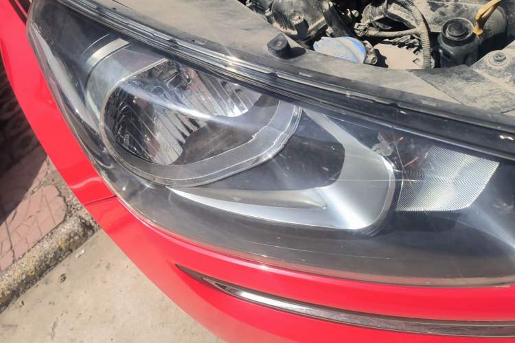 Used Kia KX3 2015 1.6L Automatic Two-Wheel Drive DLX Right Front Headlight