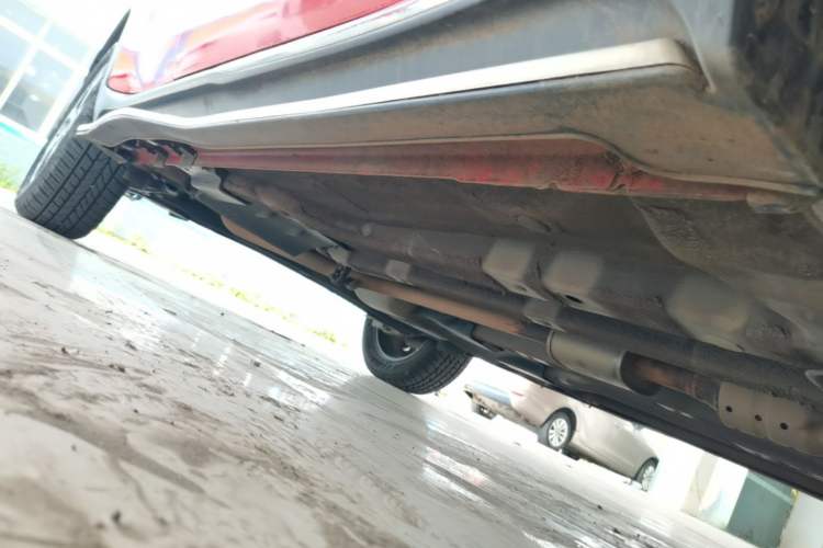 Used Kia KX3 2015 1.6L Automatic Two-Wheel Drive DLX Right Side Sill