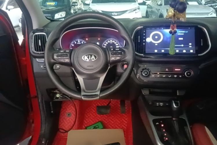 Used Kia KX3 2015 1.6L Automatic Two-Wheel Drive DLX Steering Wheel