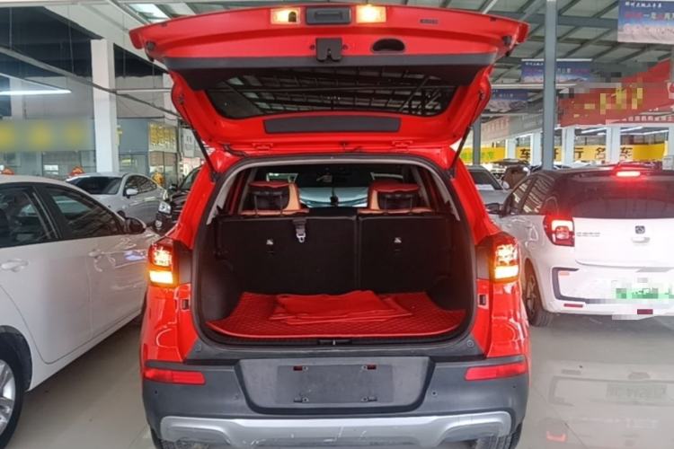 Used Kia KX3 2015 1.6L Automatic Two-Wheel Drive DLX Trunk
