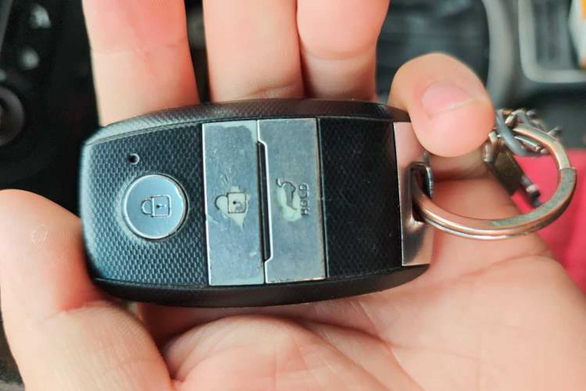 Used Kia KX3 2015 1.6L Automatic Two-Wheel Drive DLX Vehicle Key