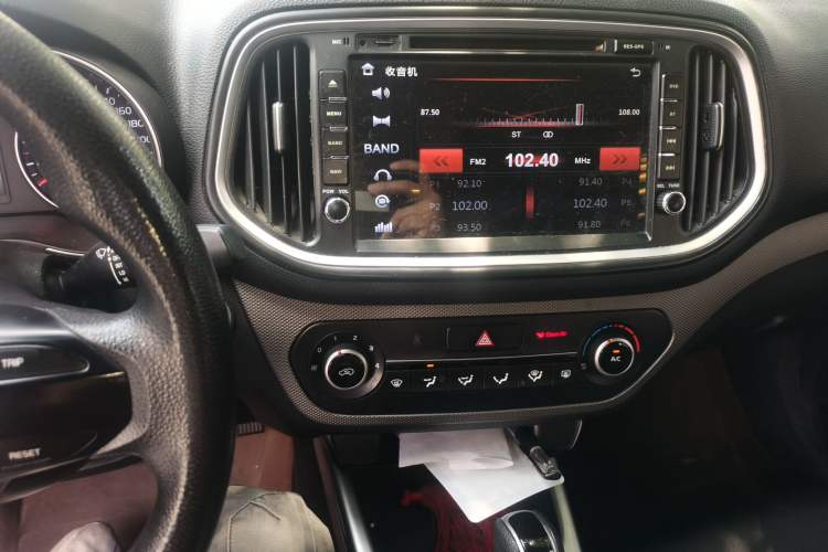 Used Kia KX3 2015 1.6L Automatic Special Audio And AC Panel