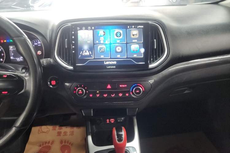 Used Kia KX3 2015 1.6T Automatic Two-Wheel Drive DLX Audio And AC Panel