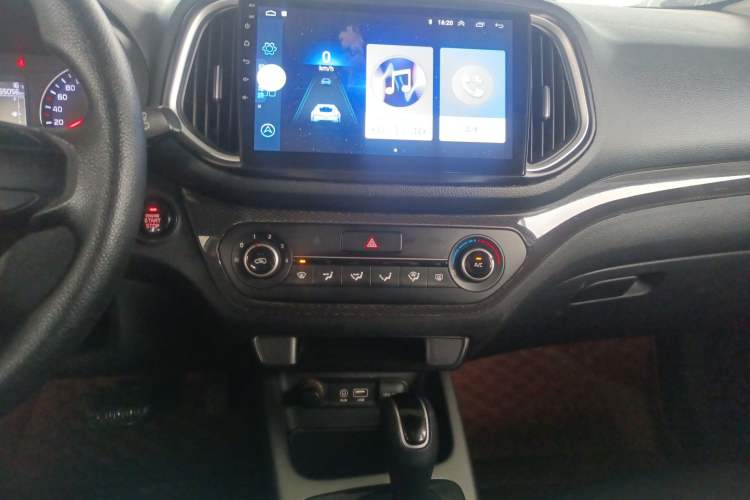 Used Kia KX3 2015 1.6L Automatic Two-Wheel Drive DLX Audio And AC Panel
