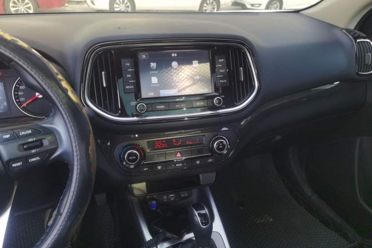 Used Kia KX3 2015 1.6L Automatic Two-Wheel Drive PRM Audio And AC Panel