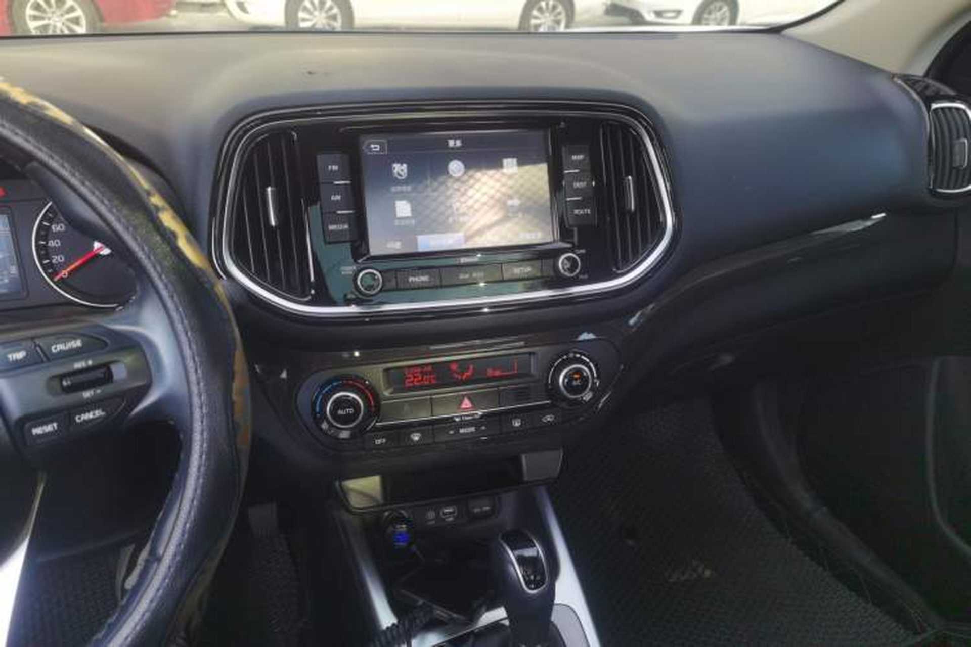 Used Kia KX3 2015 1.6L Automatic Two-Wheel Drive PRM Audio And AC Panel