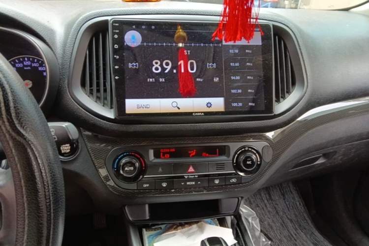 Used Kia KX3 2015 2.0L Automatic Two-Wheel Drive DLX Audio And AC Panel