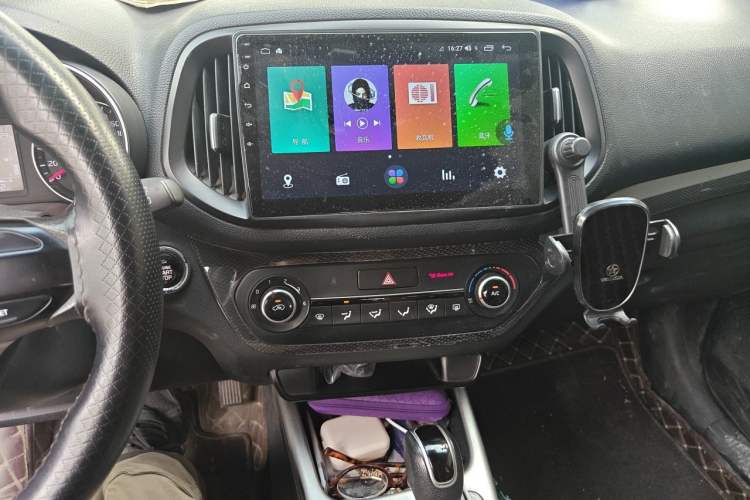 Used Kia KX3 2015 1.6L Automatic Two-Wheel Drive DLX Audio And AC Panel