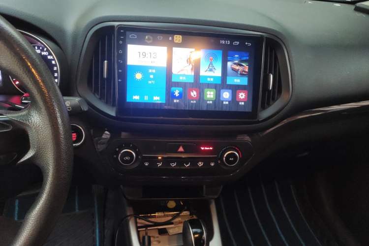 Used Kia KX3 2015 1.6L Automatic Two-Wheel Drive DLX Audio And AC Panel