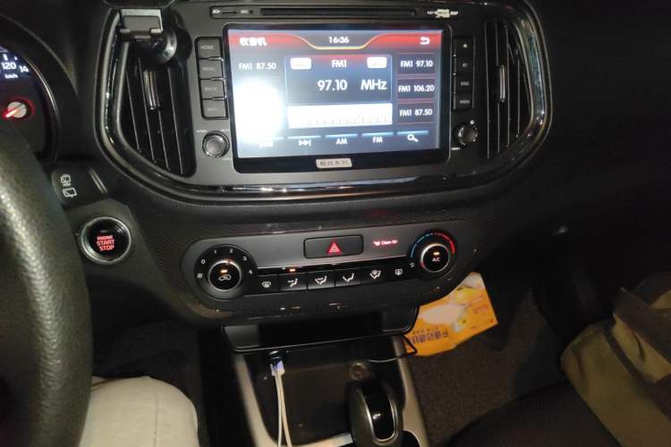 Used Kia KX3 2015 1.6L Automatic Two-Wheel Drive DLX Audio And AC Panel