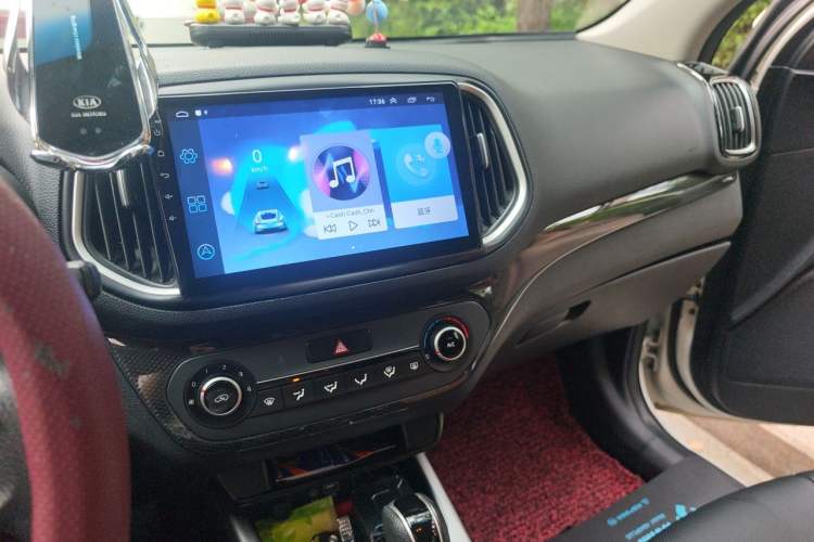 Used Kia KX3 2015 1.6L Automatic Two-Wheel Drive DLX Audio And AC Panel