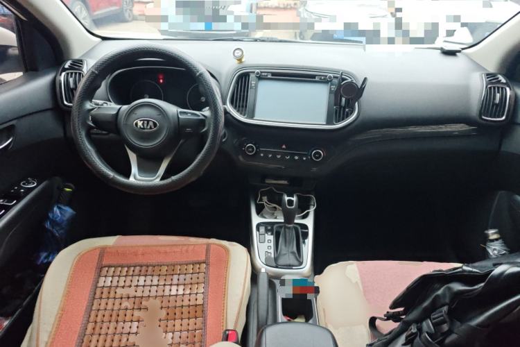 Used Kia KX3 2015 1.6L Automatic Two-Wheel Drive DLX Center Console