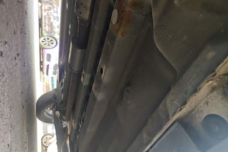 Used Kia KX3 2015 1.6L Automatic Two-Wheel Drive DLX Chassis Front Left