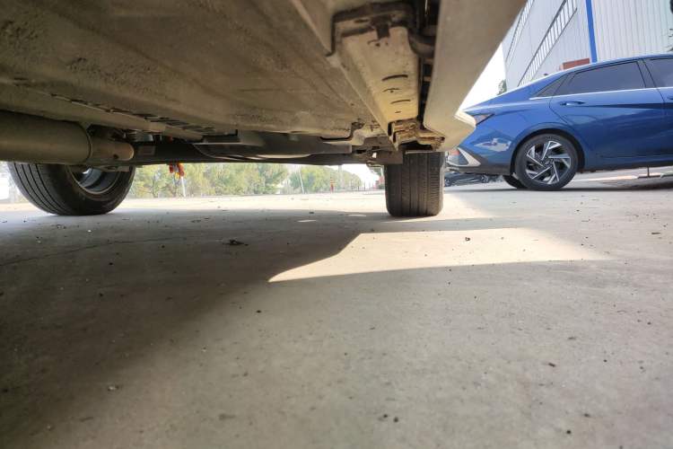 Used Kia KX3 2015 2.0L Automatic Two-Wheel Drive DLX Chassis Front Left