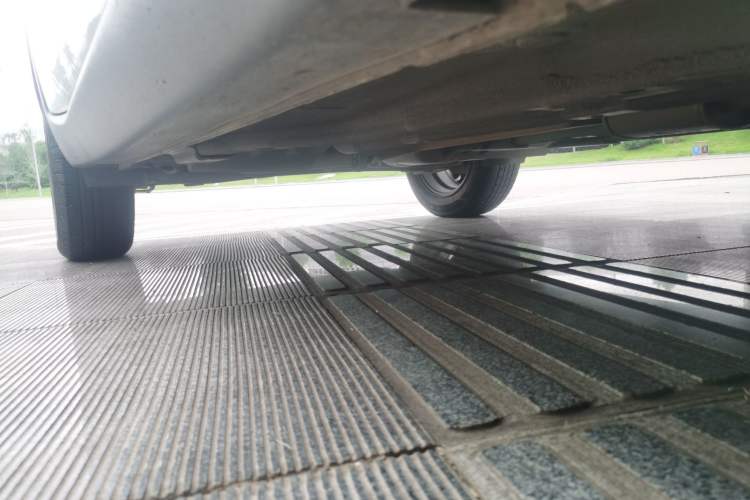 Used Kia KX3 2015 1.6L Automatic Two-Wheel Drive DLX Chassis Front Right
