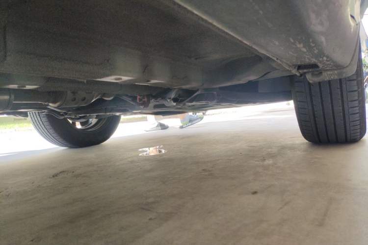 Used Kia KX3 2015 1.6T Automatic Two-Wheel Drive DLX Chassis Front Right
