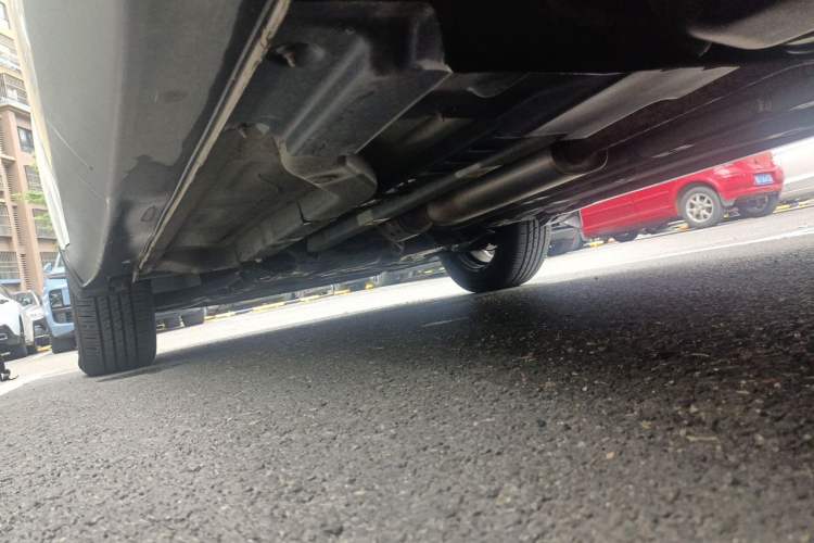 Used Kia KX3 2015 1.6T Automatic Two-Wheel Drive DLX Chassis Rear Left