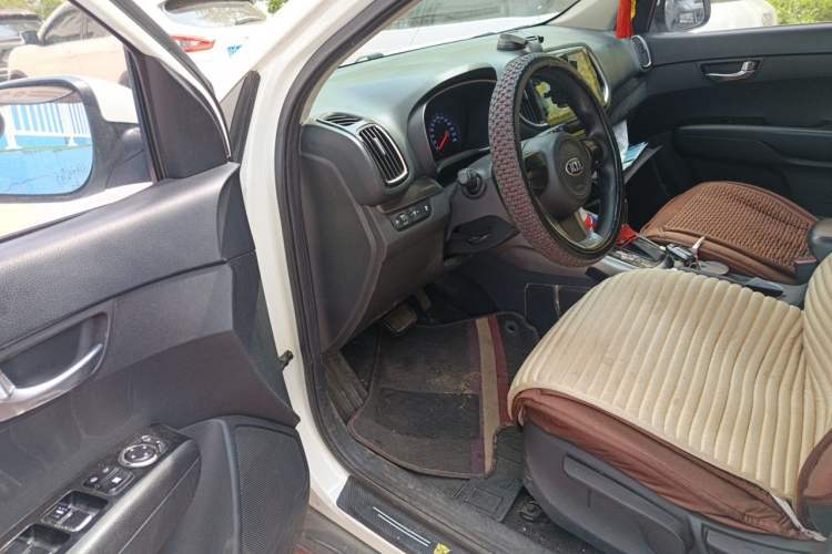 Used Kia KX3 2015 1.6L Automatic Two-Wheel Drive DLX Driver Seat