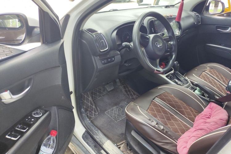 Used Kia KX3 2015 1.6L Automatic Two-Wheel Drive DLX Driver Seat