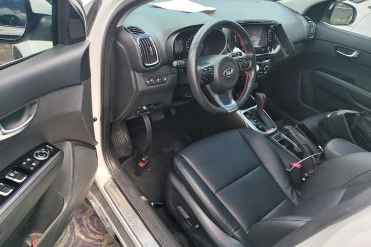 Used Kia KX3 2015 1.6L Automatic Two-Wheel Drive PRM Driver Seat