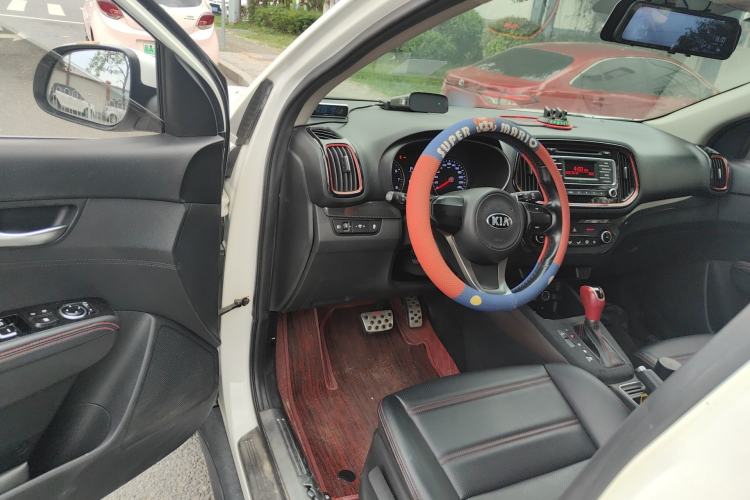 Used Kia KX3 2015 1.6T Automatic Two-Wheel Drive DLX Driver Seat