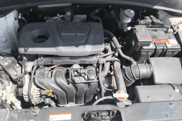 Used Kia KX3 2015 1.6L Automatic Two-Wheel Drive DLX Engine Bay