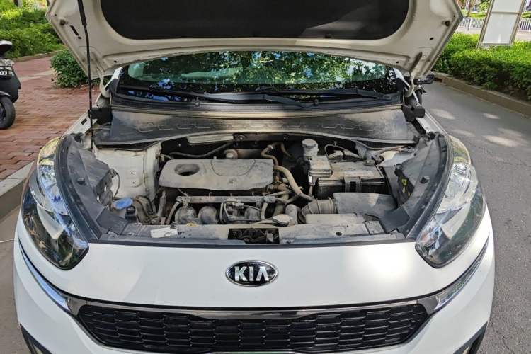 Used Kia KX3 2015 1.6L Automatic Two-Wheel Drive DLX Engine Bay