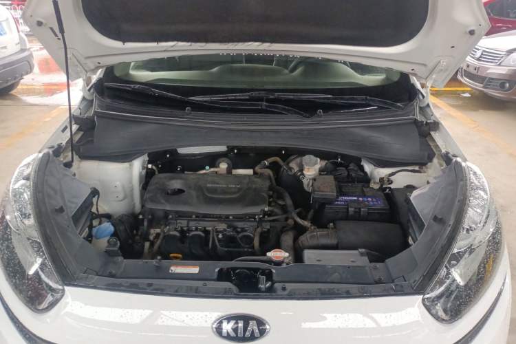 Used Kia KX3 2015 1.6L Automatic Two-Wheel Drive DLX Engine Bay