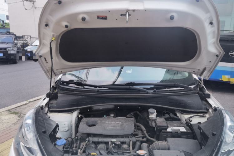 Used Kia KX3 2015 1.6L Automatic Two-Wheel Drive DLX Engine Bay