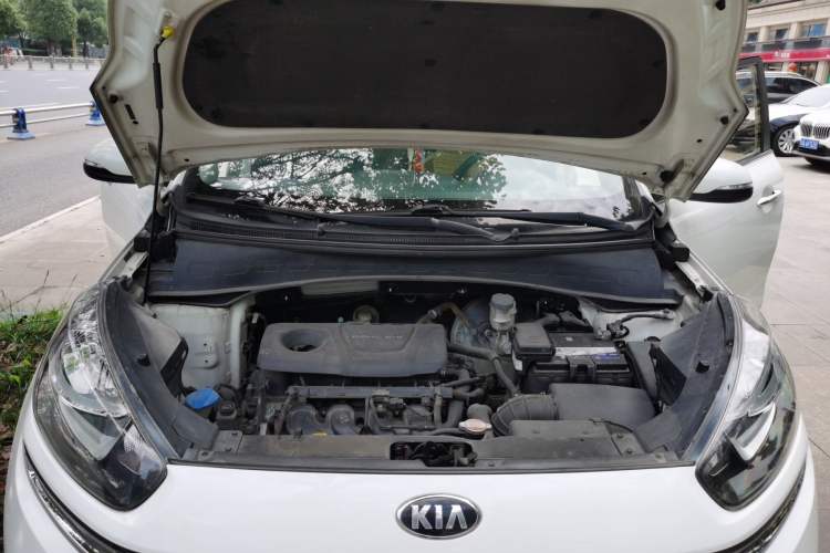 Used Kia KX3 2015 1.6L Automatic Two-Wheel Drive DLX Engine Bay
