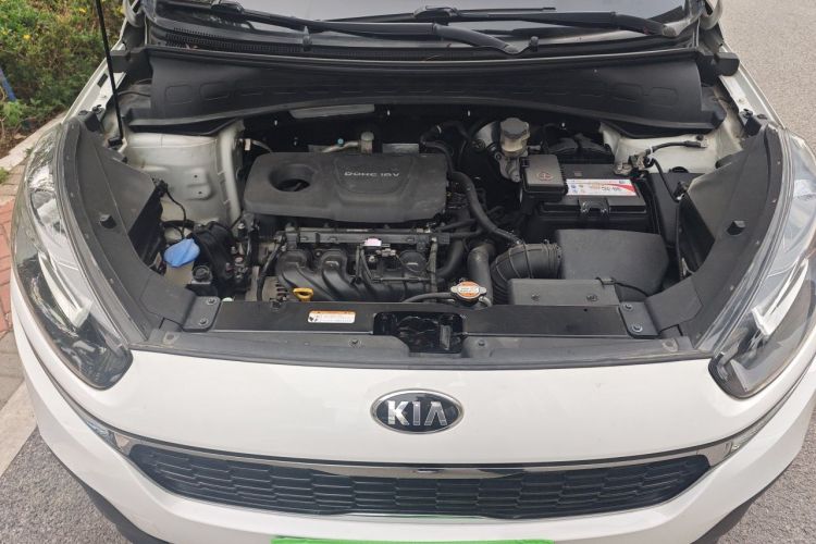 Used Kia KX3 2015 1.6L Automatic Two-Wheel Drive DLX Engine Bay