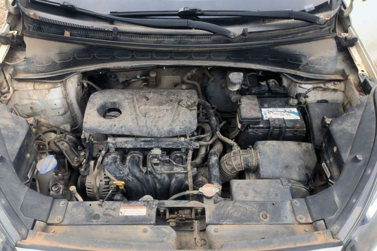 Used Kia KX3 2015 1.6L Automatic Two-Wheel Drive DLX Engine Bay