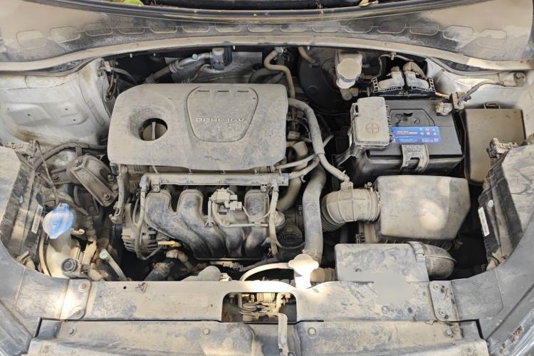 Used Kia KX3 2015 1.6L Automatic Two-Wheel Drive DLX Engine Bay