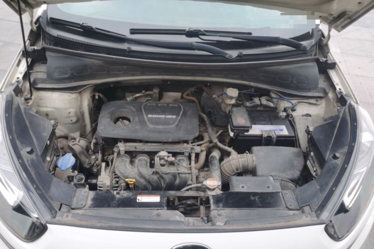 Used Kia KX3 2015 1.6L Automatic Two-Wheel Drive DLX Engine Bay